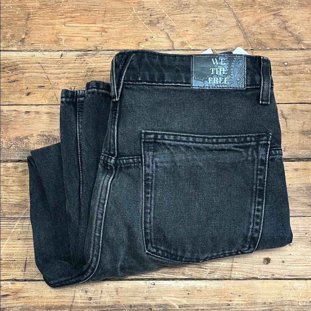 We The Free Black barrel Jeans wide leg on trend denim